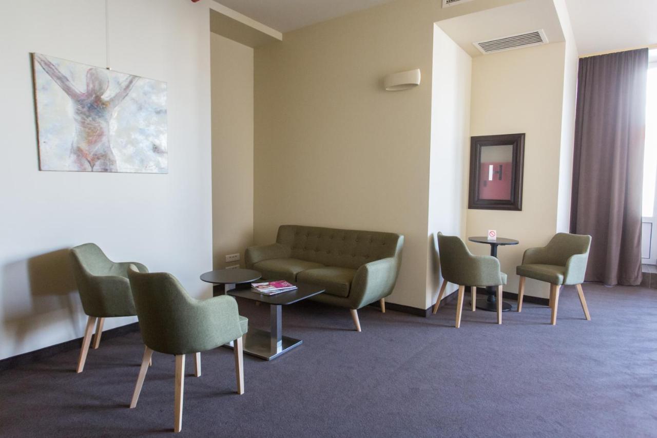 Hotel Grand Hedonist Pančevo Eksteriør bilde