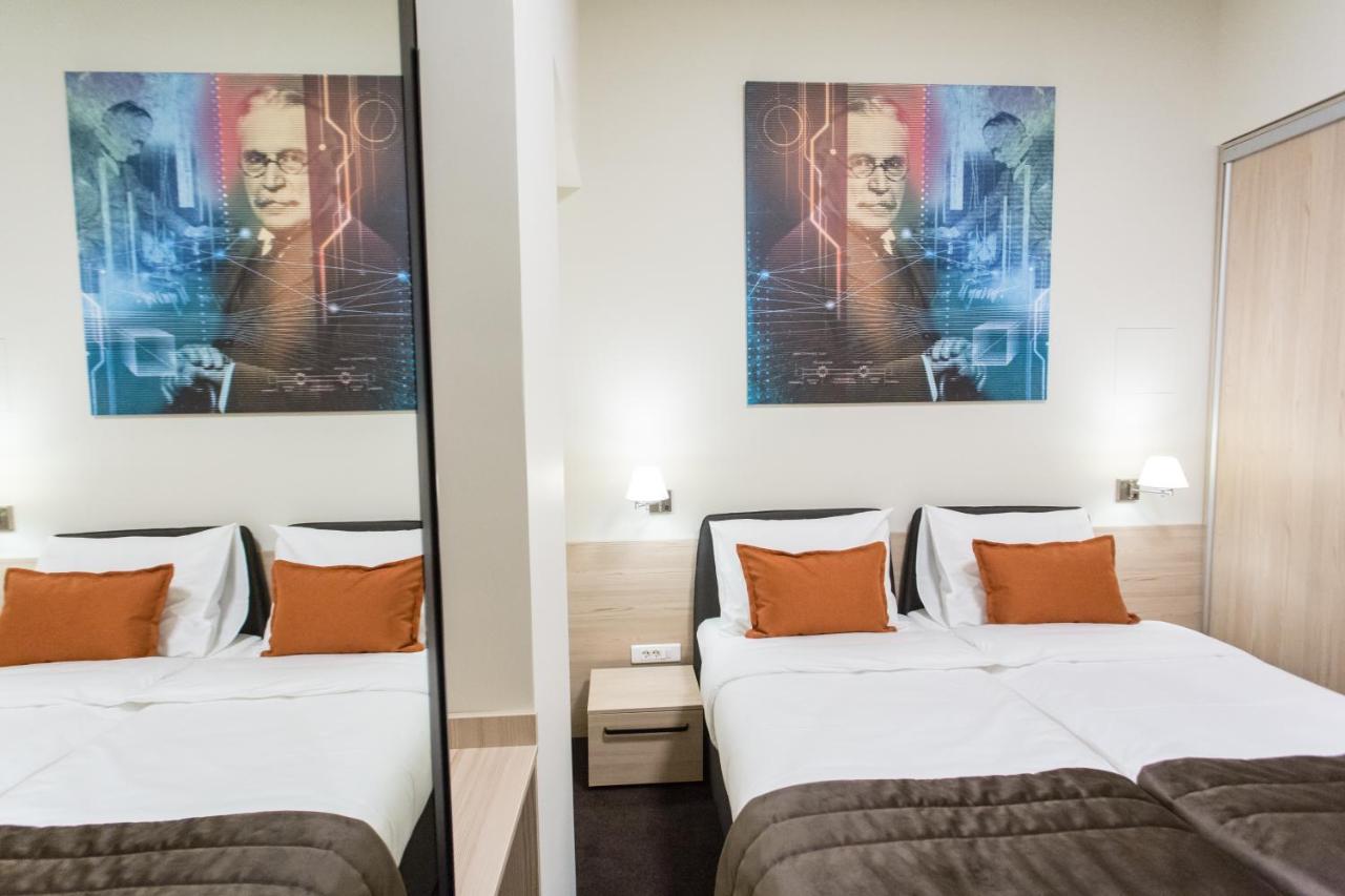 Hotel Grand Hedonist Pančevo Eksteriør bilde